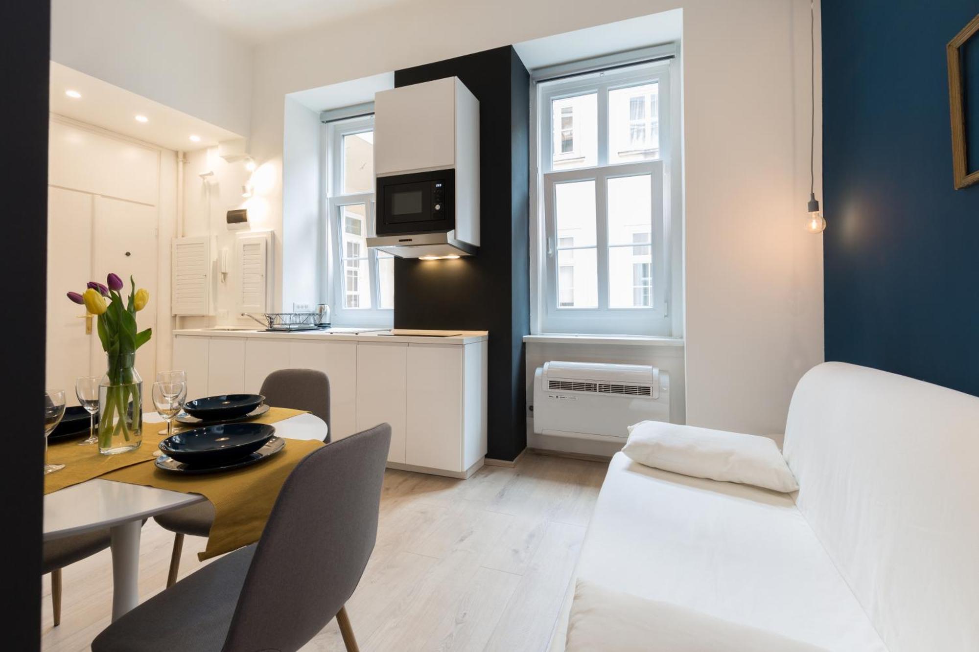 Lazar Opera House Apartment *